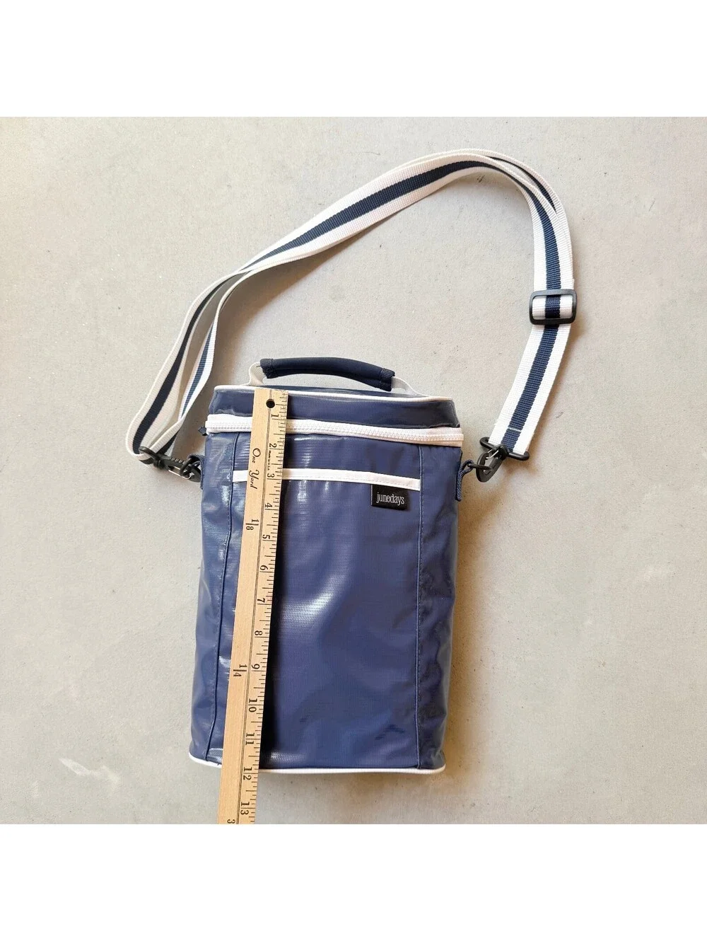 Insulated 2 Bottle Wine Cooler Carrier Bag in Navy Blue by Junedays Picnic Beach